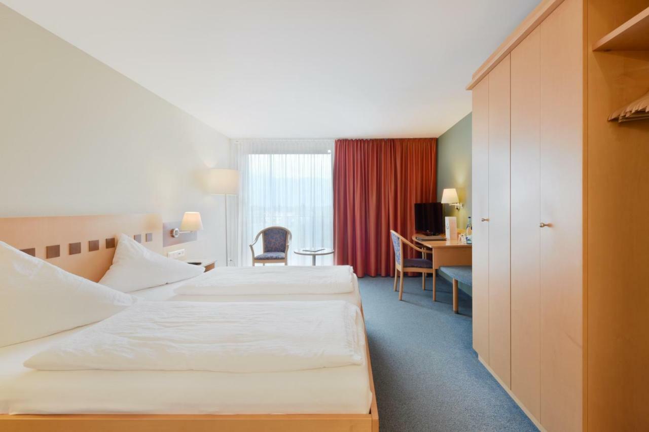 Hotel Weisses Kreuz Feldkirch Room photo